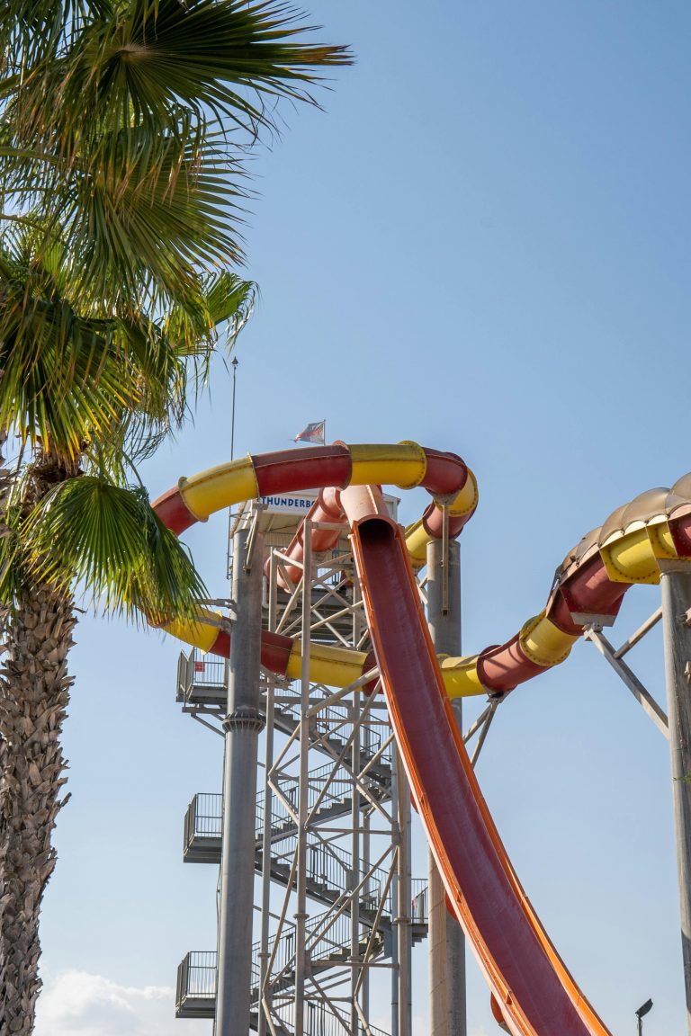 Tobogán acuático en Aquopolis Costa Daurada en La Pineda